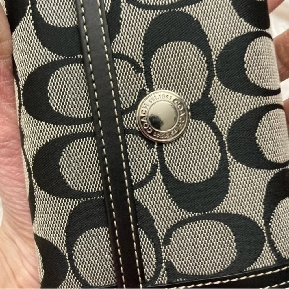 Coach signature wallet gray black